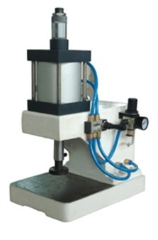 氣動沖片機CP-4102